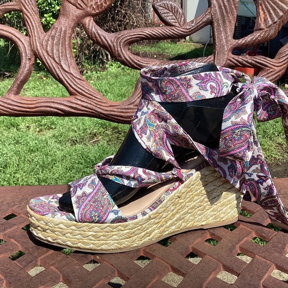 💋Nanette Lapore Strappy Jute Wedge Espadrille Sandal - Picture 3 of 7